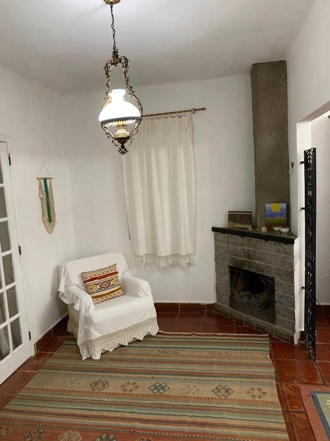 Casa Da Fonte Hospedaria Ξενοδοχείο Miguel Pereira Εξωτερικό φωτογραφία
